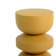 Kick side table Jon - Ochre yellow